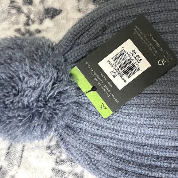 Alpine Beanie W/ Pom OS - Picture 3 of 4